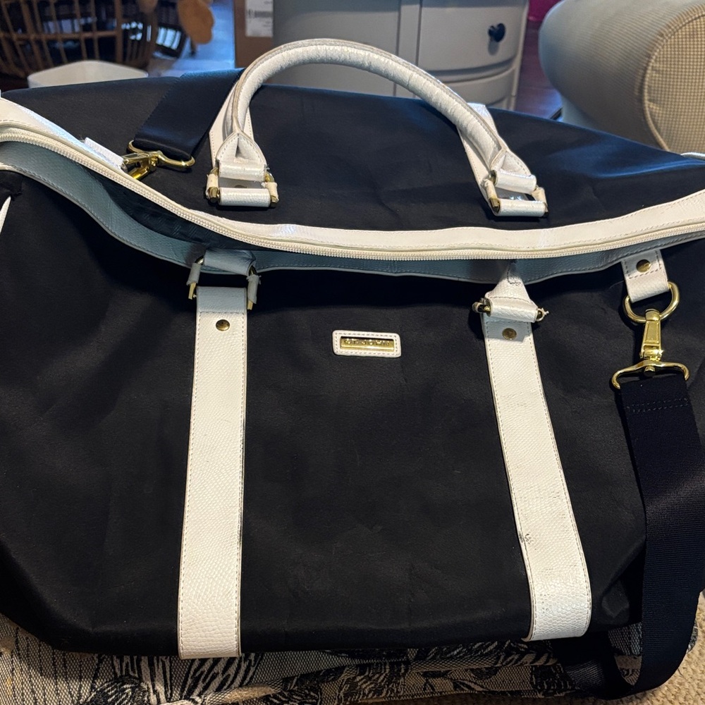St. John Black Bag and white weekend duffle.  Roomy and stylish